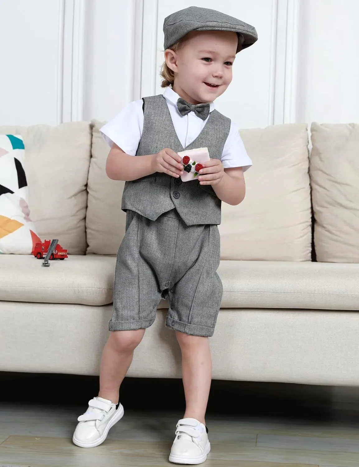 A&J DESIGN 4pcs Baby Boys Suit, Gentleman Outfits 3 Months - 18 Months, Romper & Vest & Berets Hat & Bow Tie