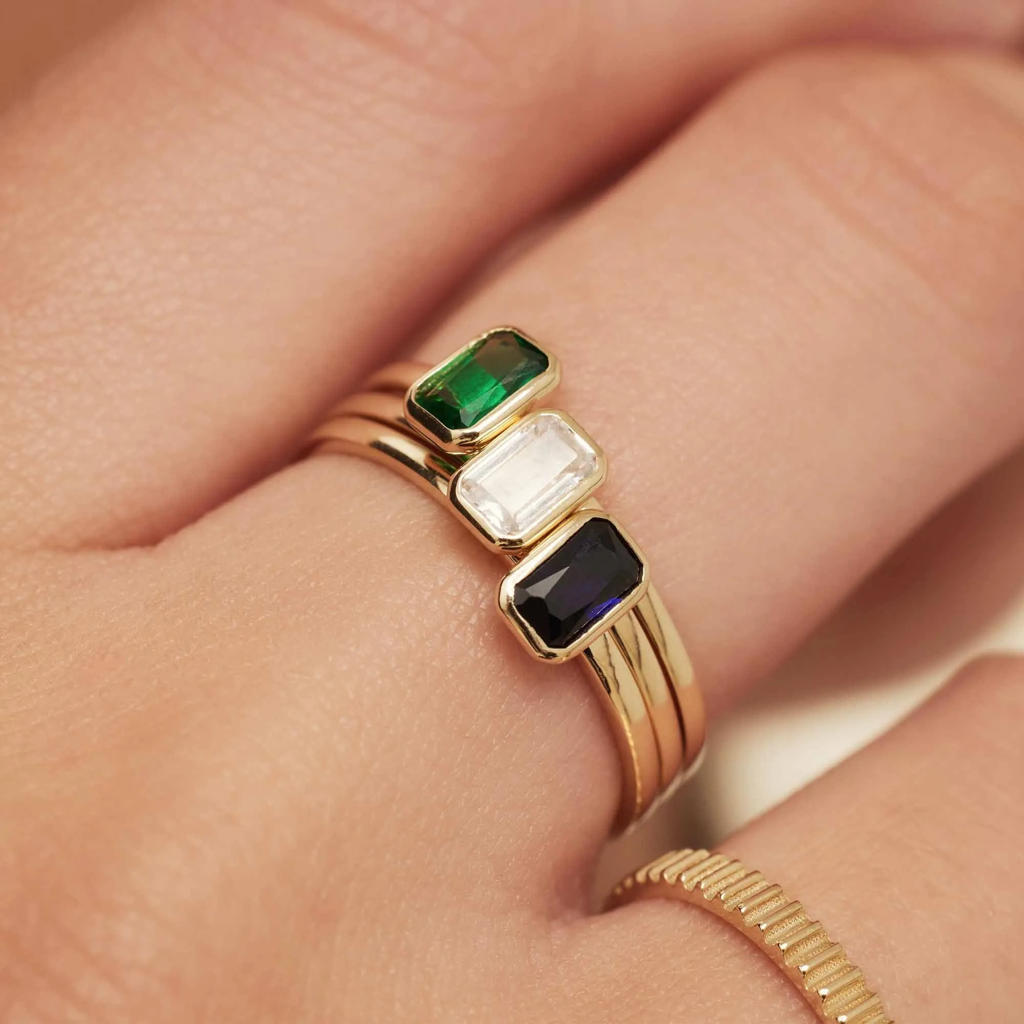 Baguette Genevieve 14 karat gold ring with white zirconia