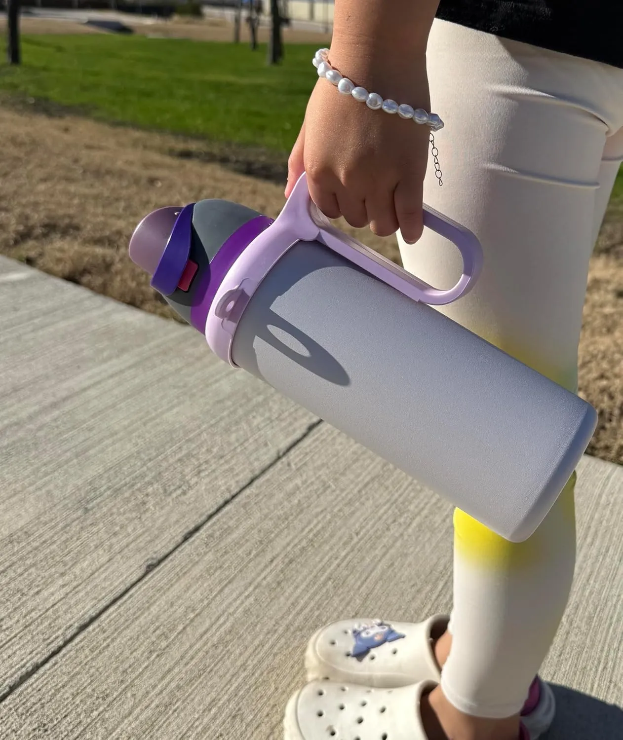 Bottle Handle for Owala FreeSip 24oz 32oz 40oz  Strong Plastic Water Bottle Holder, Durable Easy Carry Accessory for Running, Jogging, Gym, Hiking, and Drinking While Driving & More