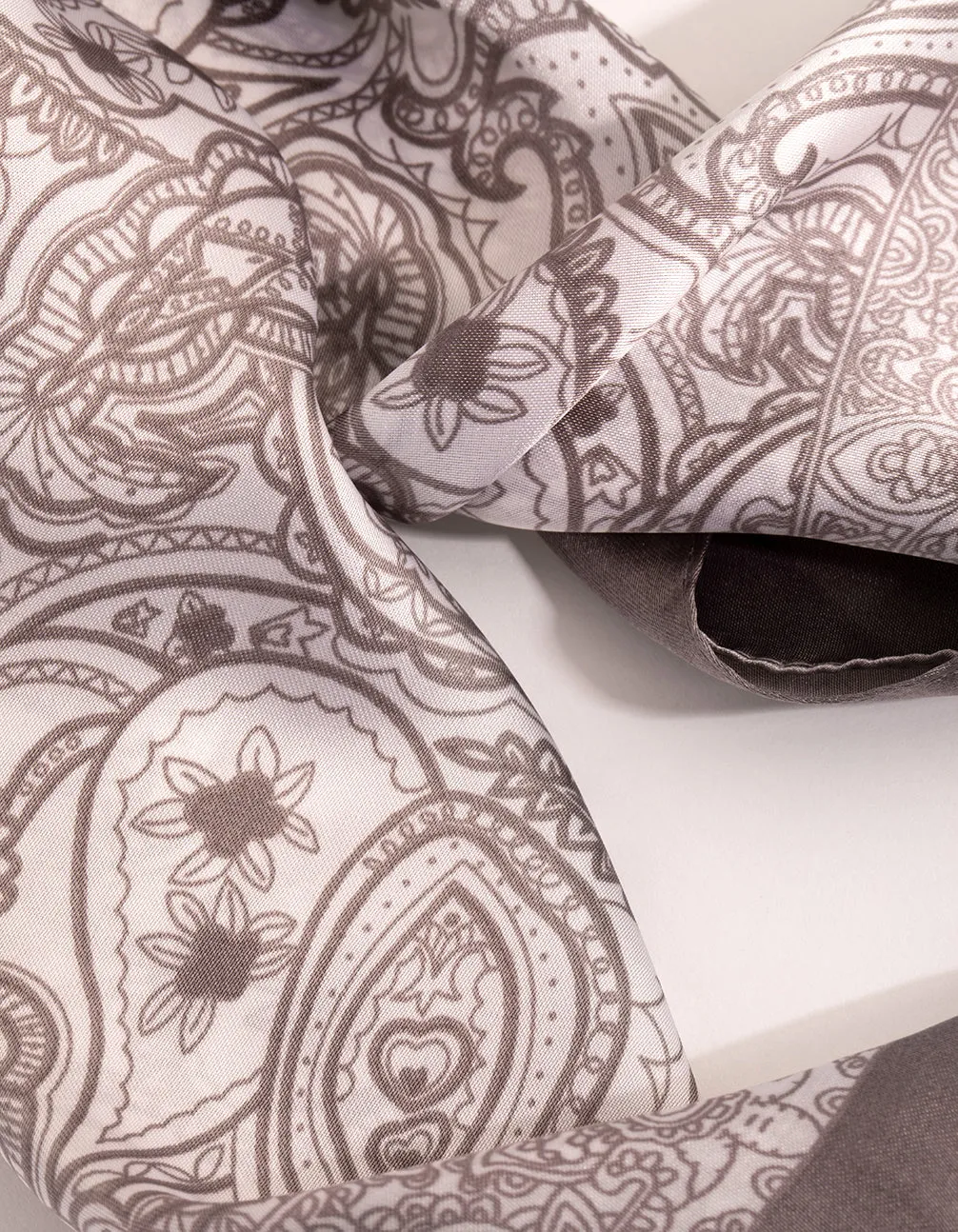 Grey Border Paisley Scarf