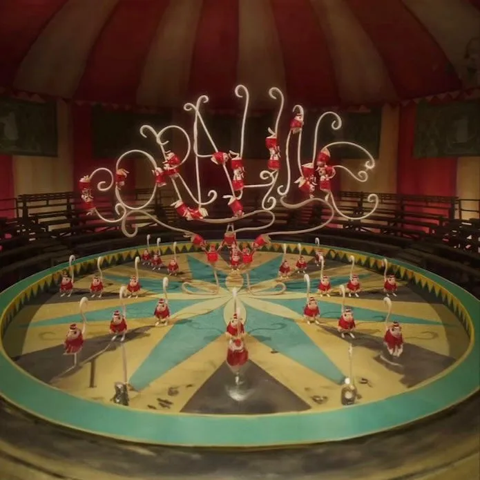 Jumping Circus Mice | The Coraline Collection