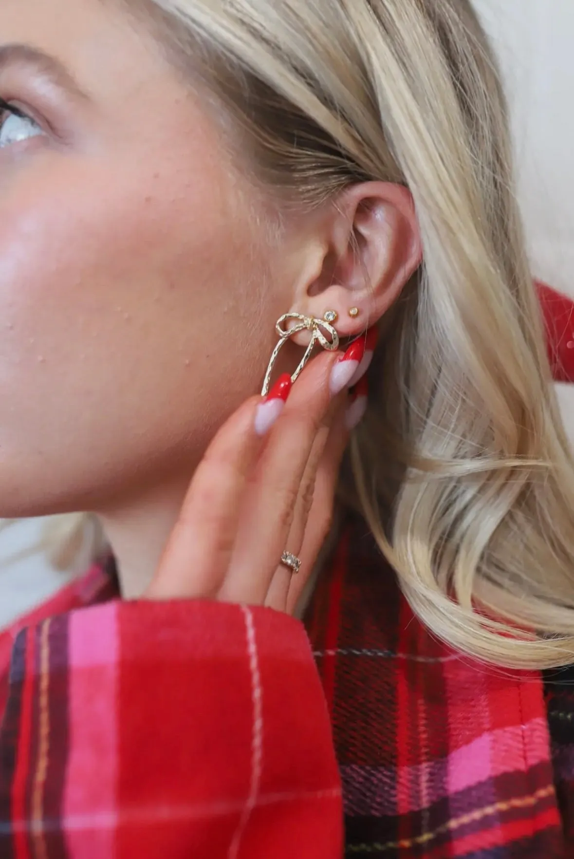 kaxi mini bow earrings