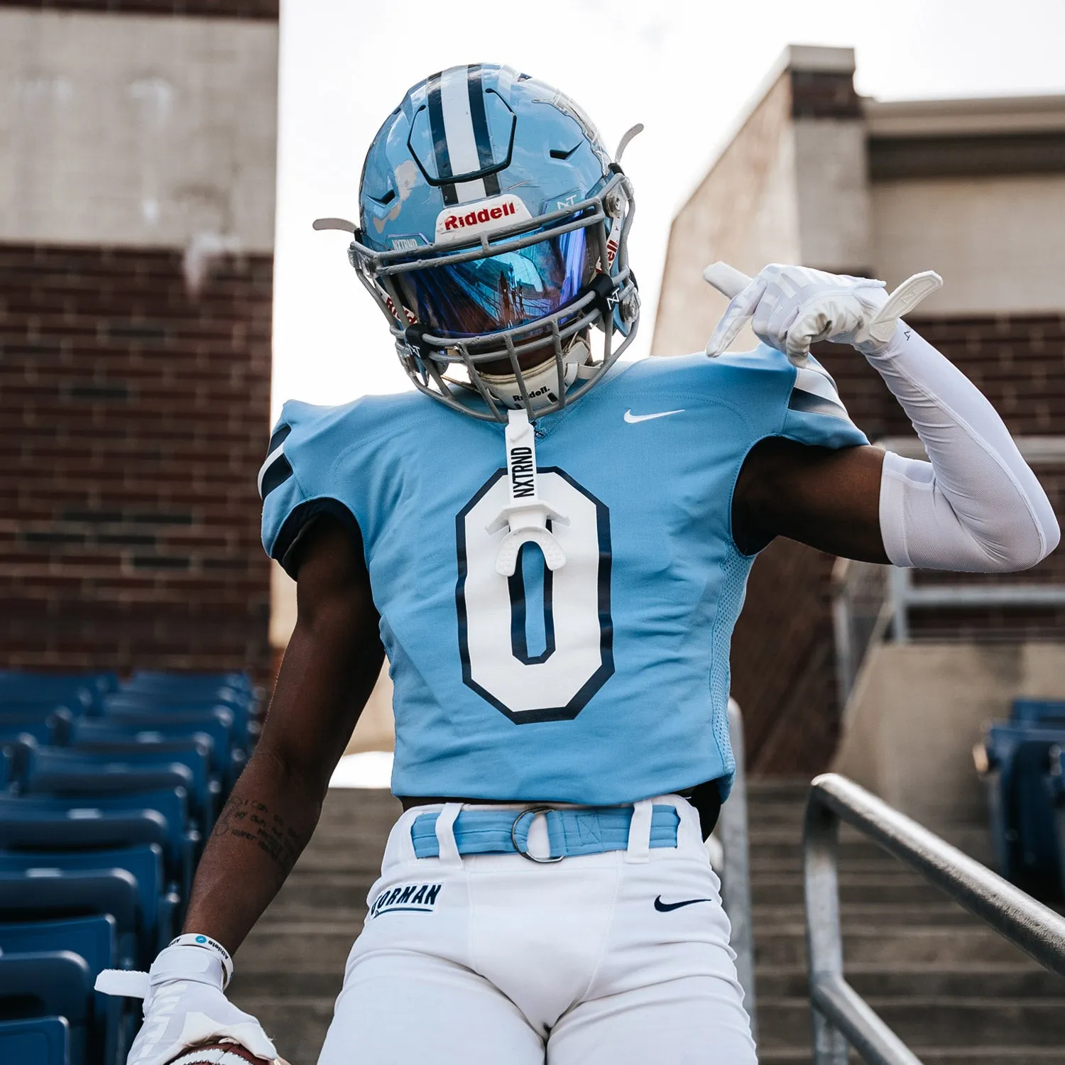 NXTRND VZR3® Football Visor Clear Blue