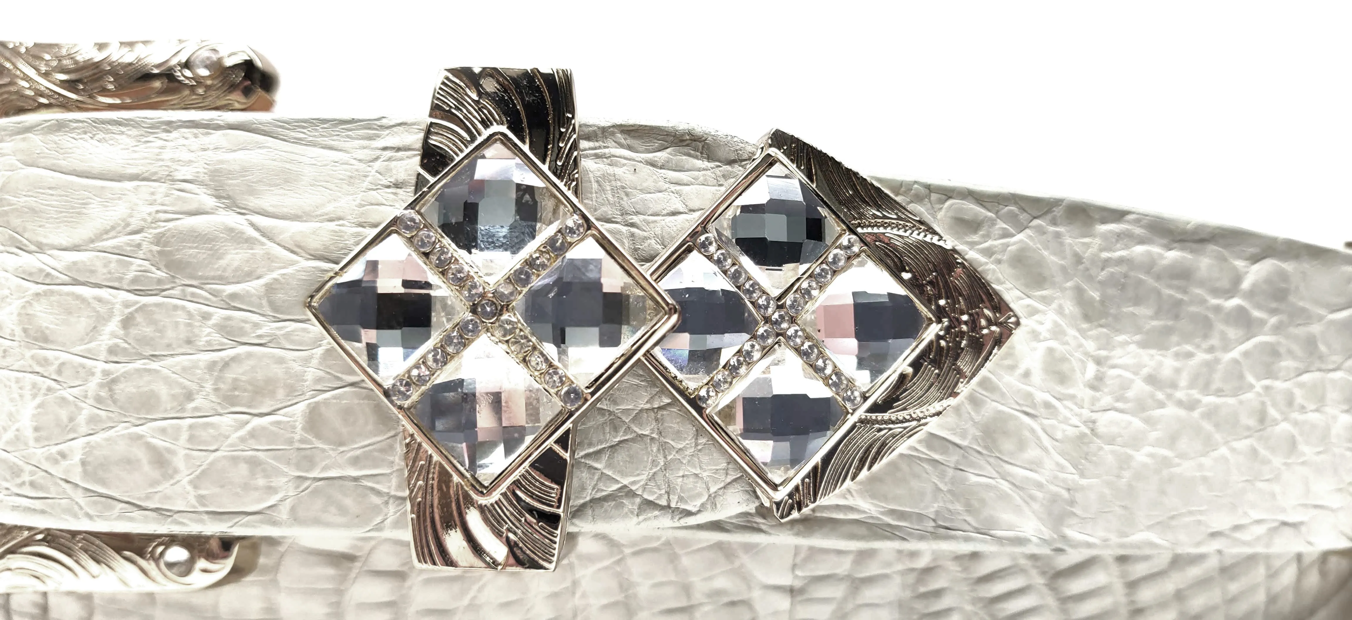 RRango Unisex Silver Tone 4 White Stones Design Caiman Belly Custom Belt