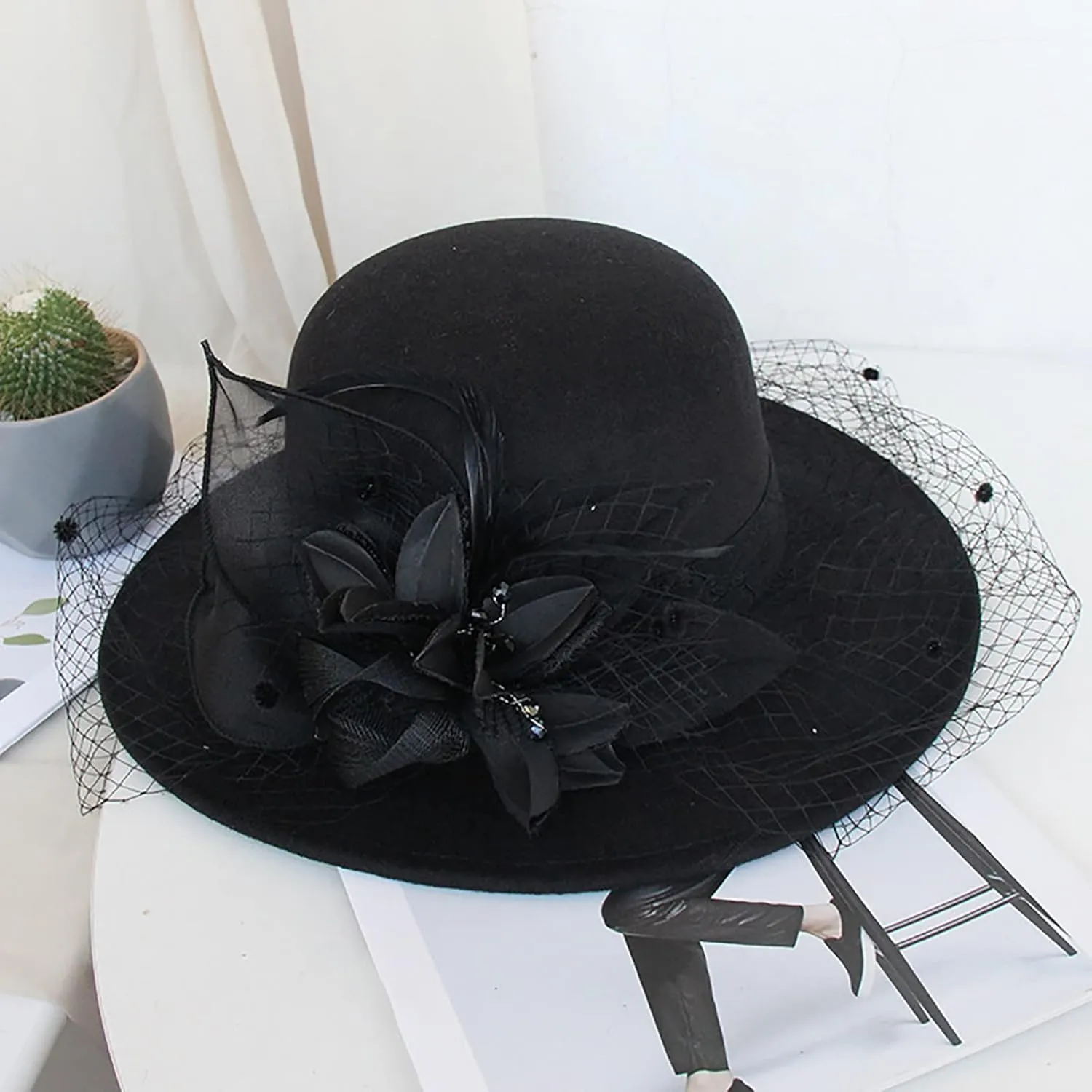 Women's Elegant Flower Wool Cloche Bucket Bowler Hat Women's Wool Fel Flowers Church Bowler Hats Cloche Hat