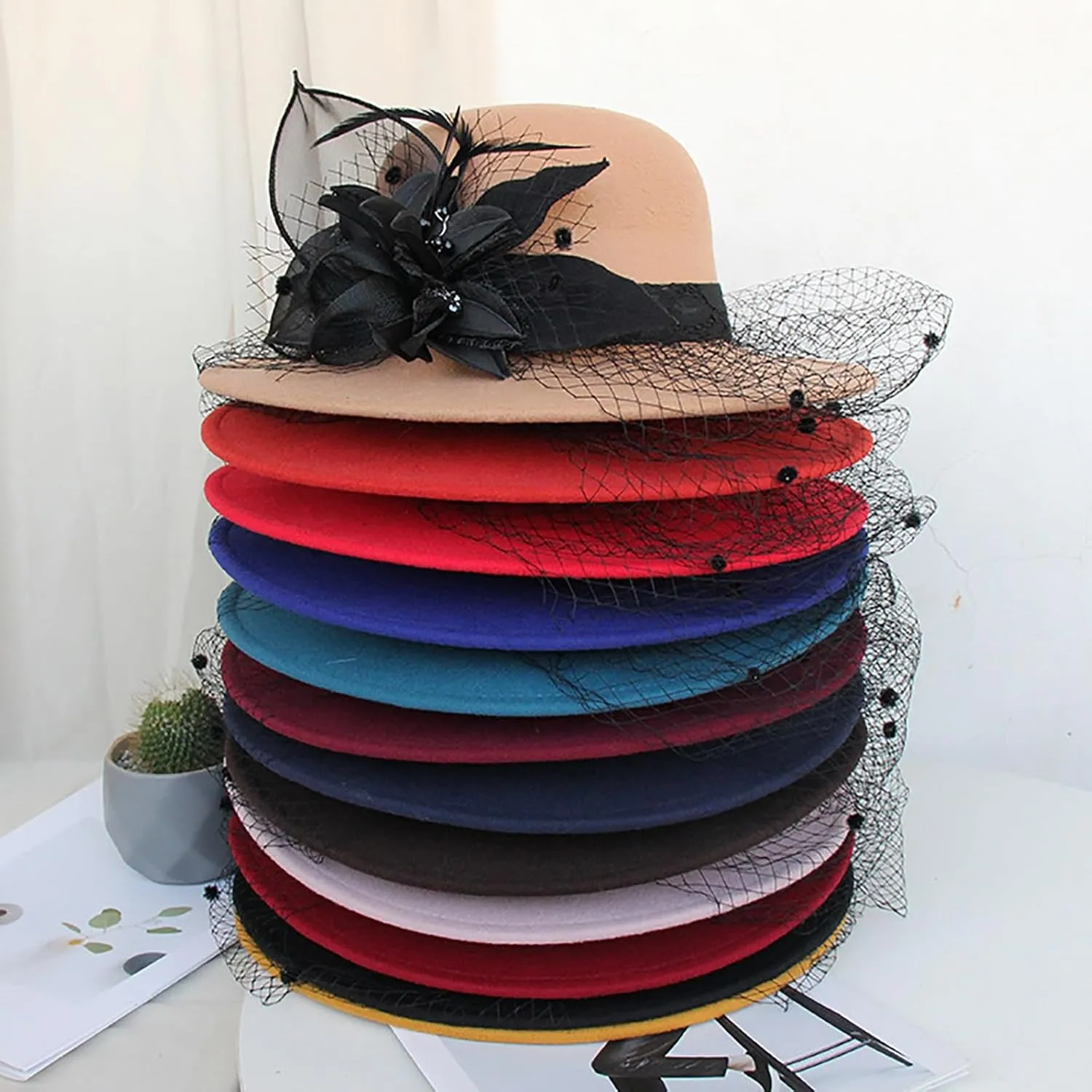 Women's Elegant Flower Wool Cloche Bucket Bowler Hat Women's Wool Fel Flowers Church Bowler Hats Cloche Hat